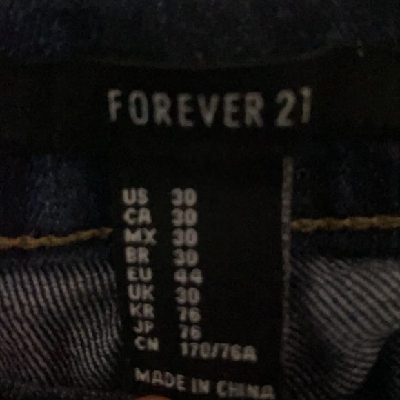 Jeans - Picture 2 of 2